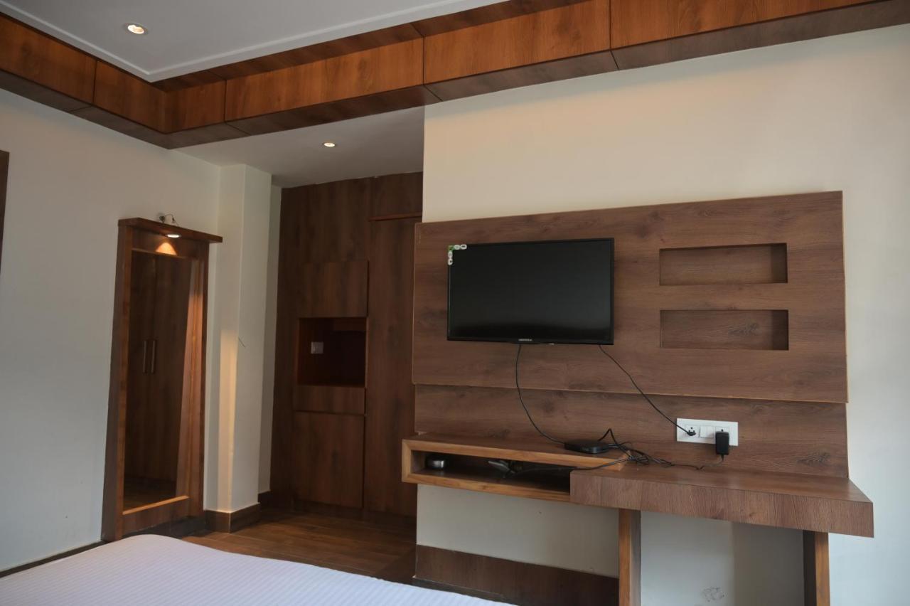 מנאלי Hotel Apple Blossom B$B מראה חיצוני תמונה